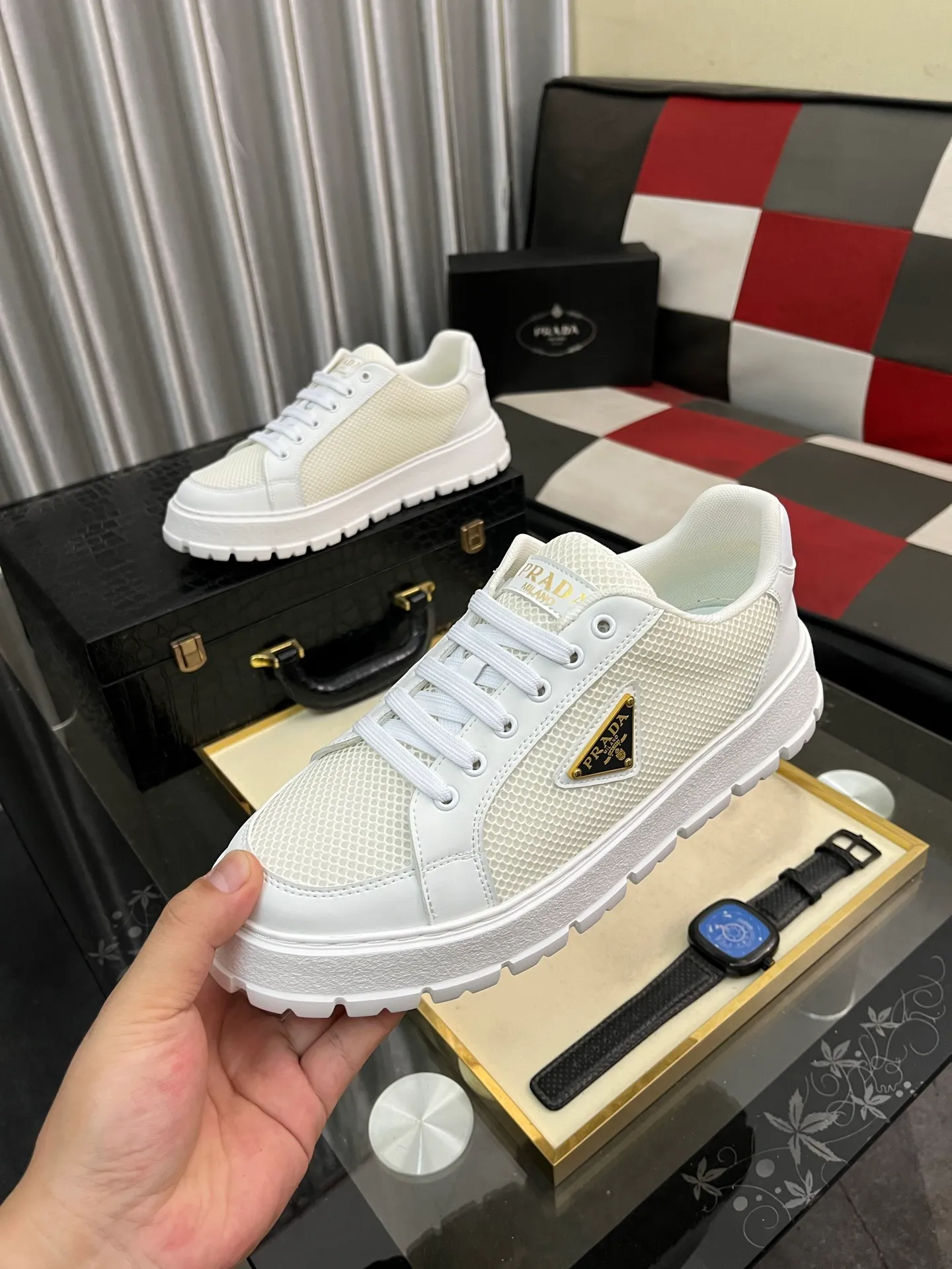 Men's Men's Shoes💰440⌚️⌚️《PRADA*》The latest and most popular casual shoes, top brand [seduce] luxury~purchasing agent, top~quality. [Strong] The upper is made of imported breathable special materials ➕ breathable feet (•) with fine workmanship. Original stylish and stylish soft rubber wear-resistant outsole, light and comfortable on the foot, size: 38-445️⃣colors available